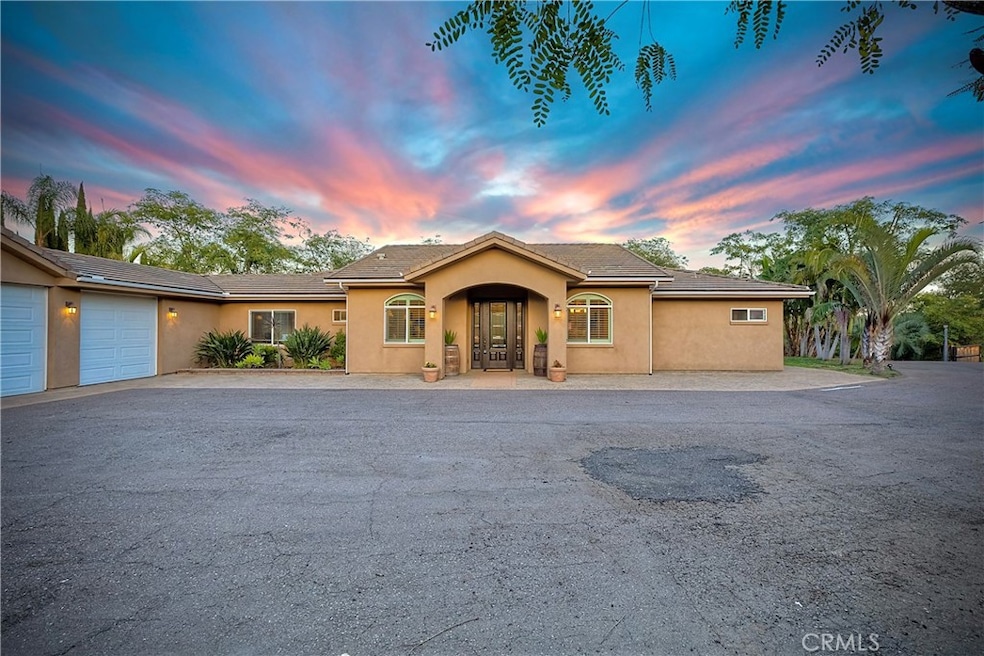 1986 Grey Rabbit Hollow Ln, Fallbrook, CA 92028 - photo 1