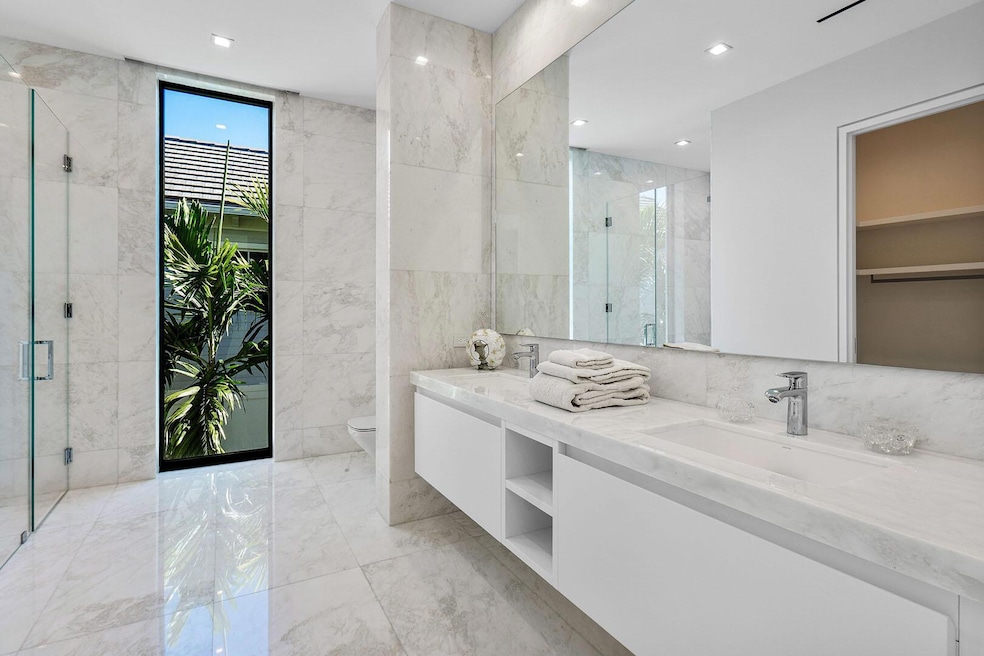 224 W Key Palm Rd, Boca Raton, FL 33432 - photo 1