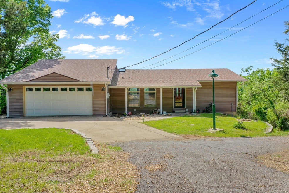 3927 Joe Bald Rd, Kimberling City, MO 65686 - photo 1