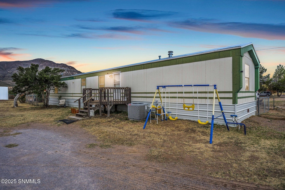 665 Fossil View Rd, Las Cruces, NM 88007 - photo 1