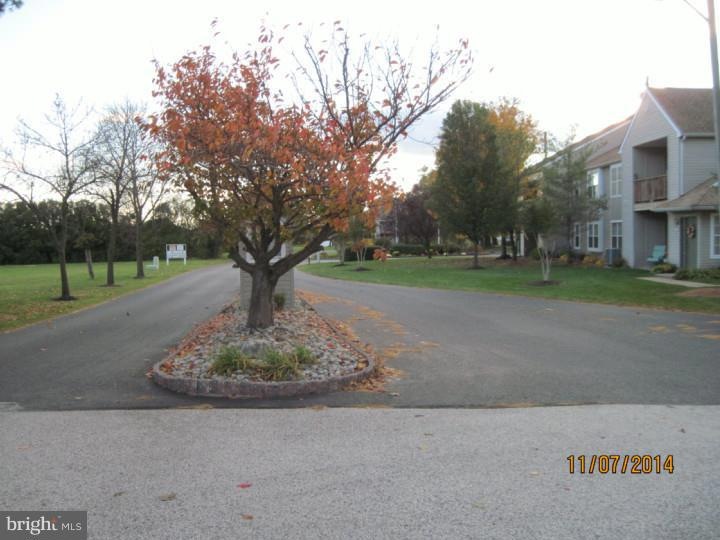 1803 Hawthorne Ct unit 1803, Sewell, NJ 08080 - photo 1