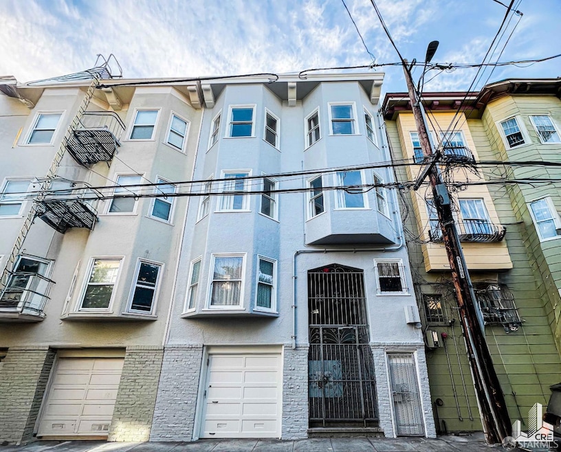 For Sale $1,300,000 • Co-Listing Agent