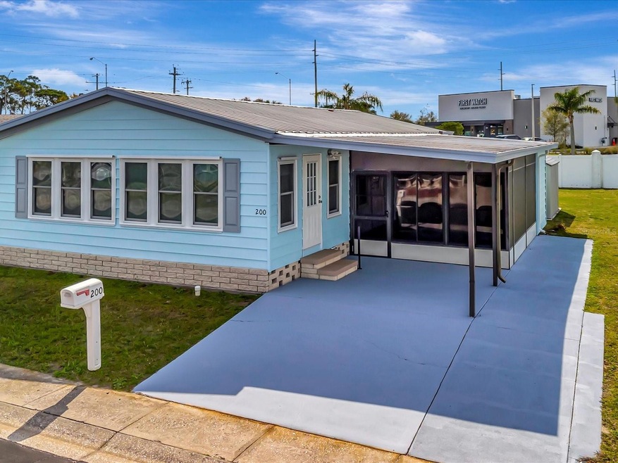 200 S Port Royal Ln, Apollo Beach, FL 33572 - photo 1