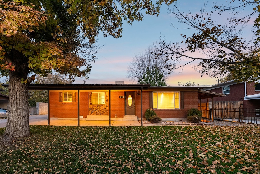 Under Contract $595,000