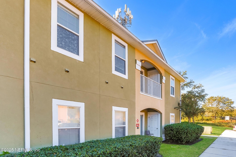 For Rent $1,375/month