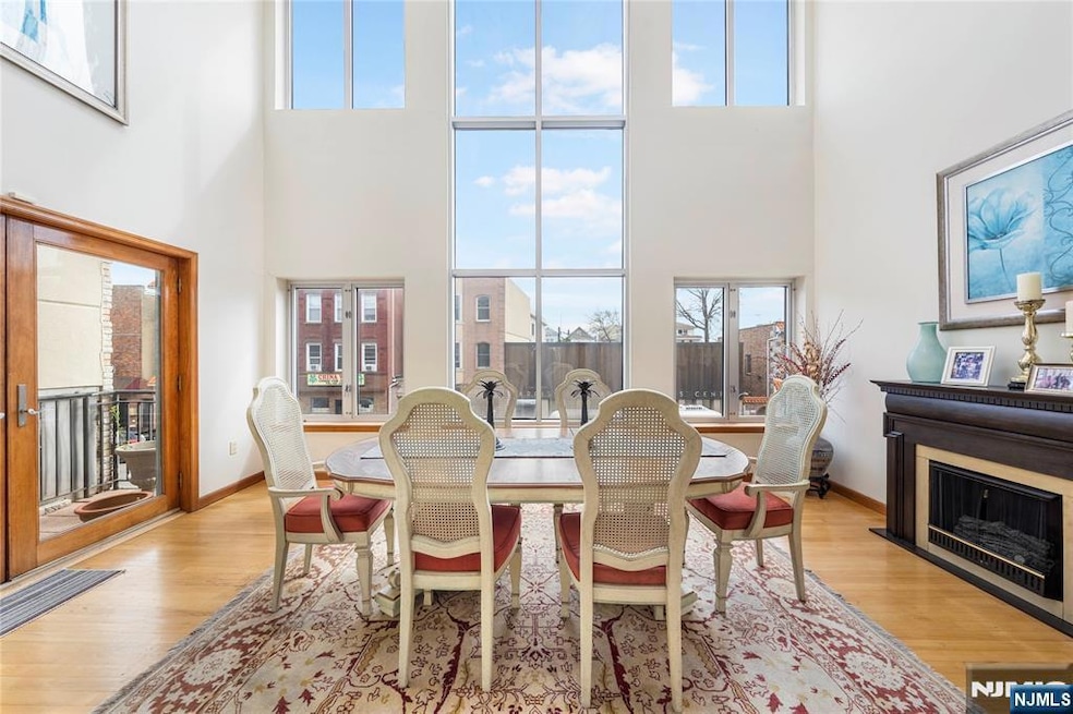 For Rent $4,600/month