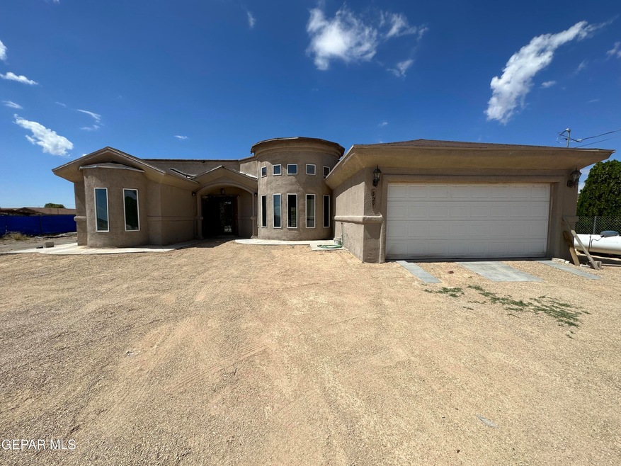 529 Agua Del Rio, Horizon City, TX 79928 - photo 1