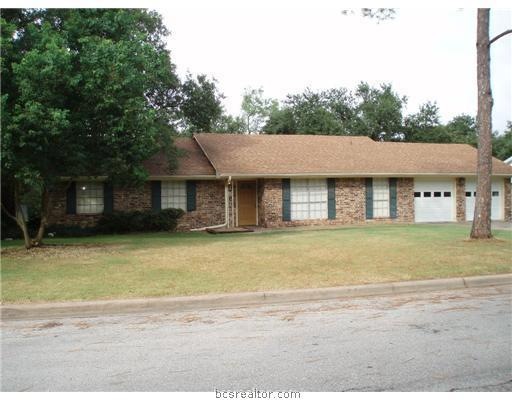 1601 Laura Ln unit CS, College Station, TX 77840 - photo 1