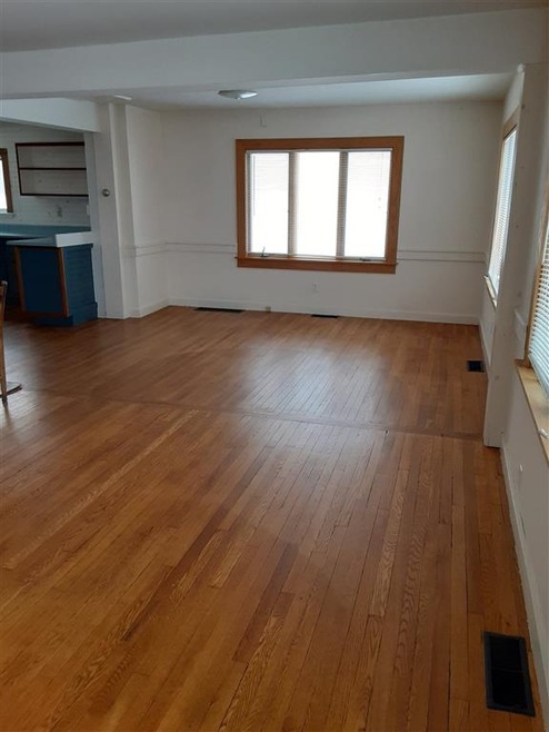 1506 E Hill Rd, Andover, VT 05143 - photo 1