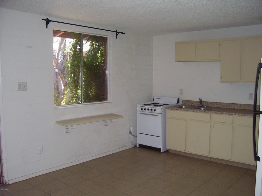 431 N Olsen Ave unit 2, Tucson, AZ 85719 - photo 1