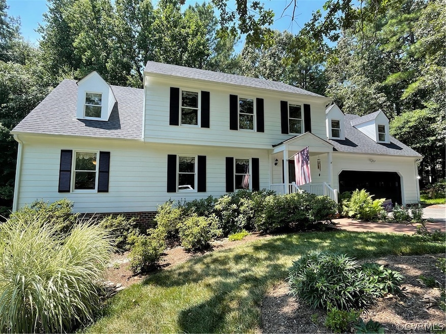 Welcome to 5600 N. Chase Ct. in beautiful Woodlake