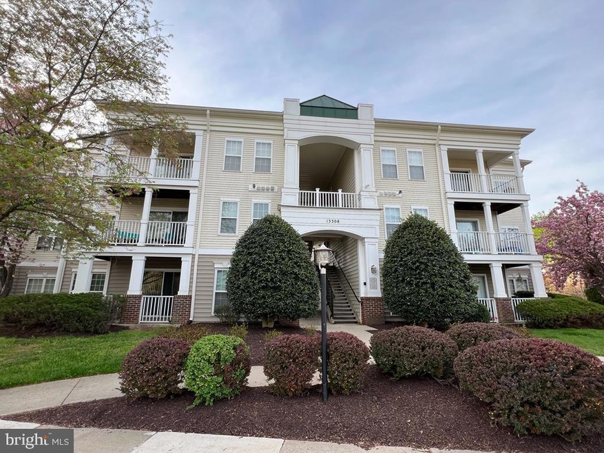 13308 Kilmarnock Way unit I, Germantown, MD 20874 - photo 1