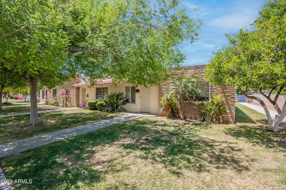 636 N Lesueur Cir, Mesa, AZ 85203 - photo 1