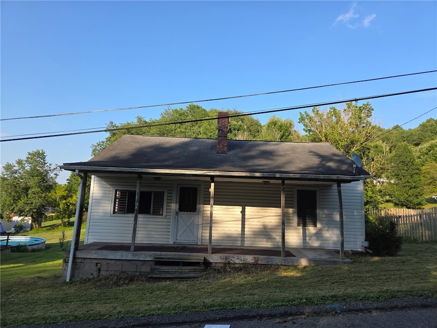 54 Sherlock Cir, Mc Donald, PA 15057 - photo 1