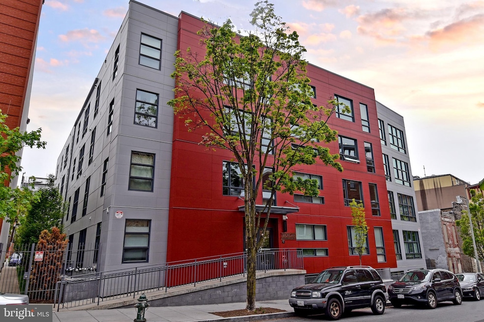 2337 Champlain St NW unit 409, Washington, DC 20009 - photo 1