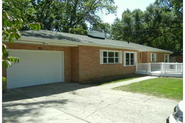 1037 68th St, Windsor Heights, IA 50324 - photo 1