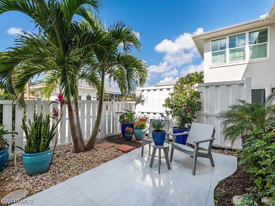 713 Neapolitan Way unit 713, Naples, FL 34103 - photo 1