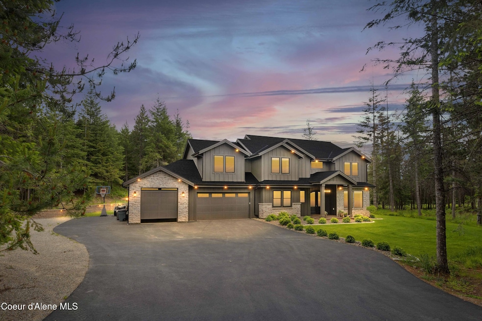 Front Exterior Twilight