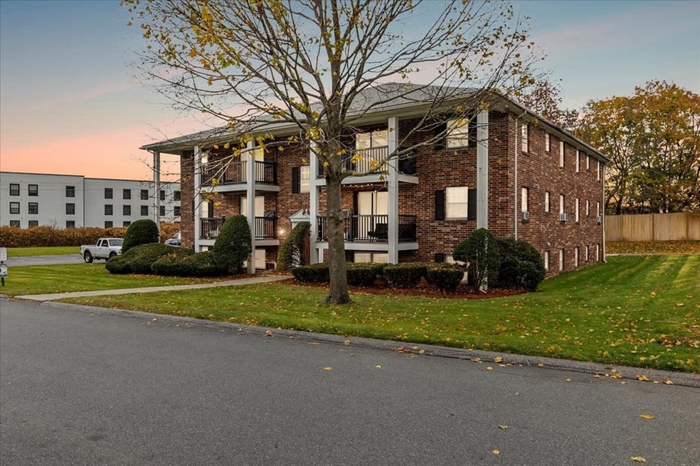 6 Walker Rd unit 2, North Andover, MA 01845 - photo 1