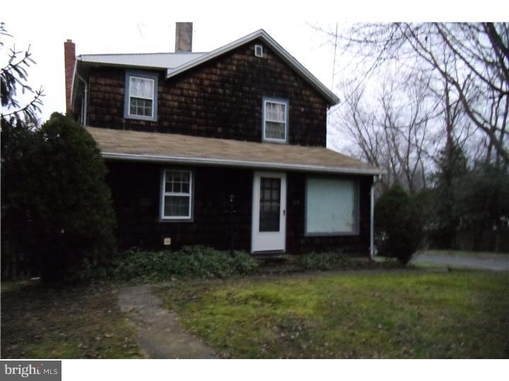 99 Georgetown Rd, Columbus, NJ 08022 - photo 1