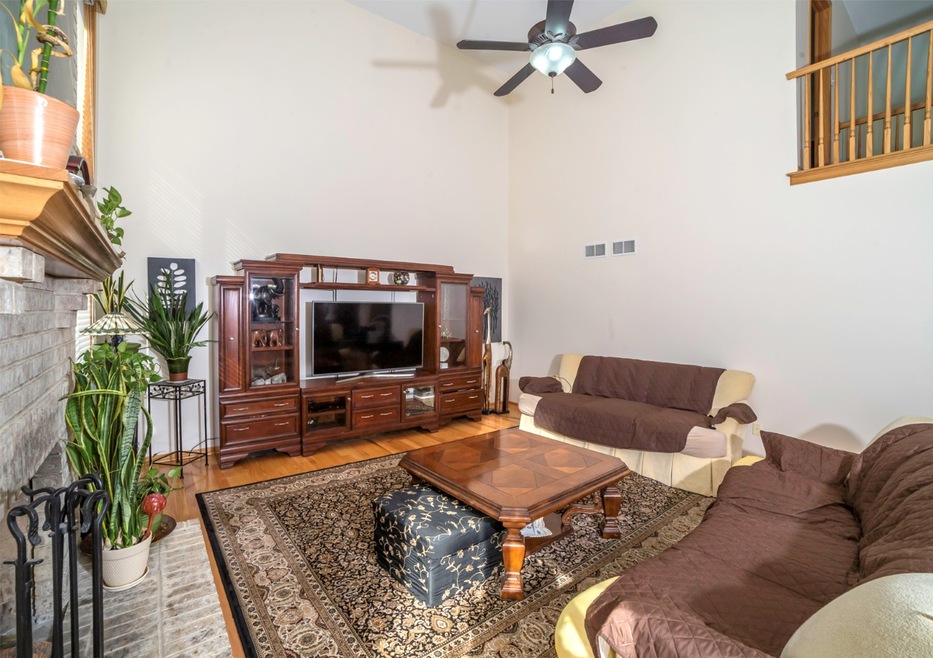 1442 Kinross St, Flossmoor, IL 60422 - photo 1