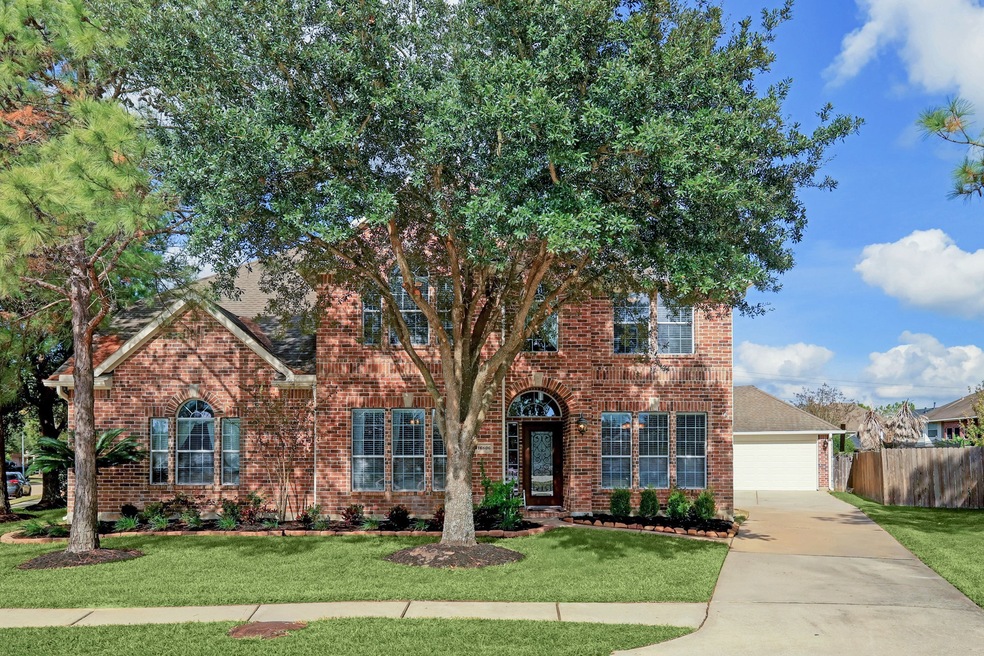 16806 Wellford Point Dr, Houston, TX 77095 - photo 1