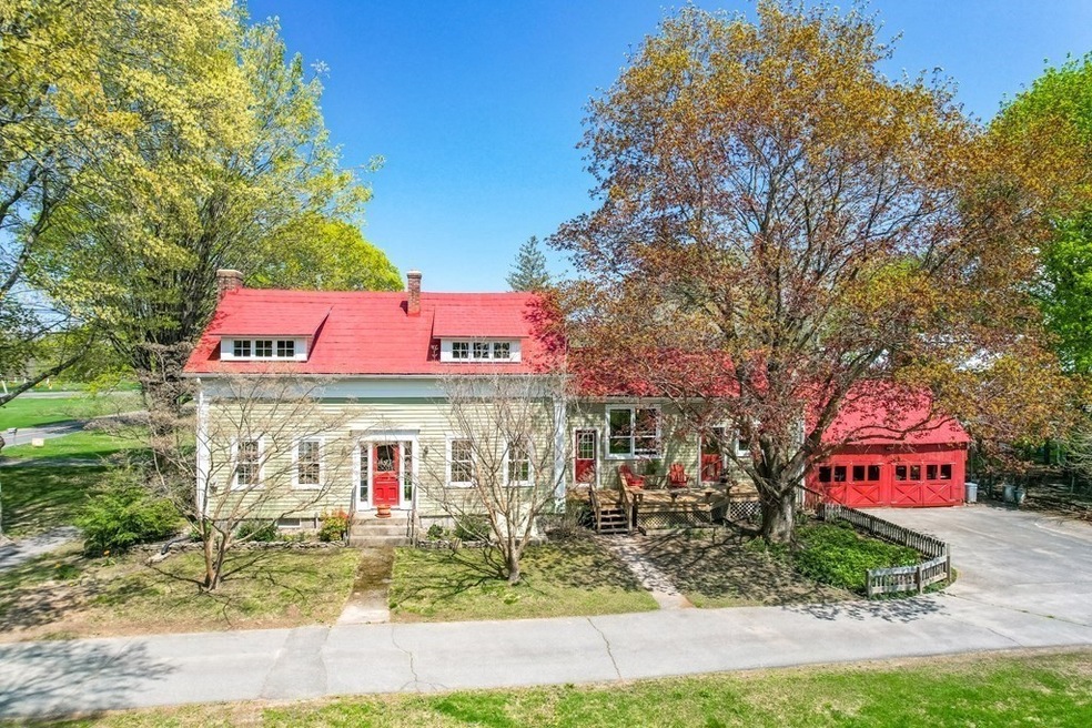 8 West St, Hadley, MA 01035 - photo 1