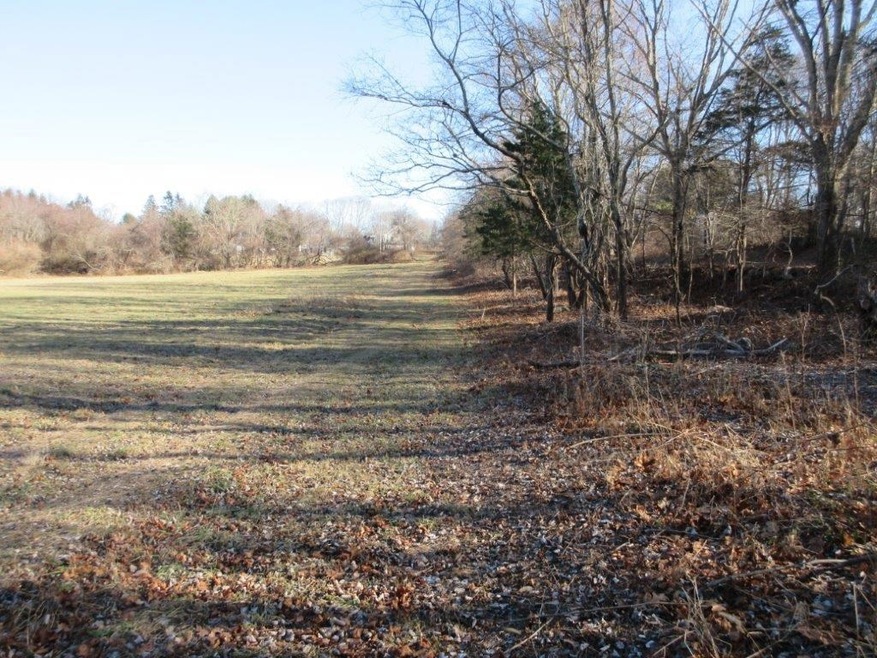 701 Curtis Corner (West) Rd, South Kingstown, RI 02879 - photo 1