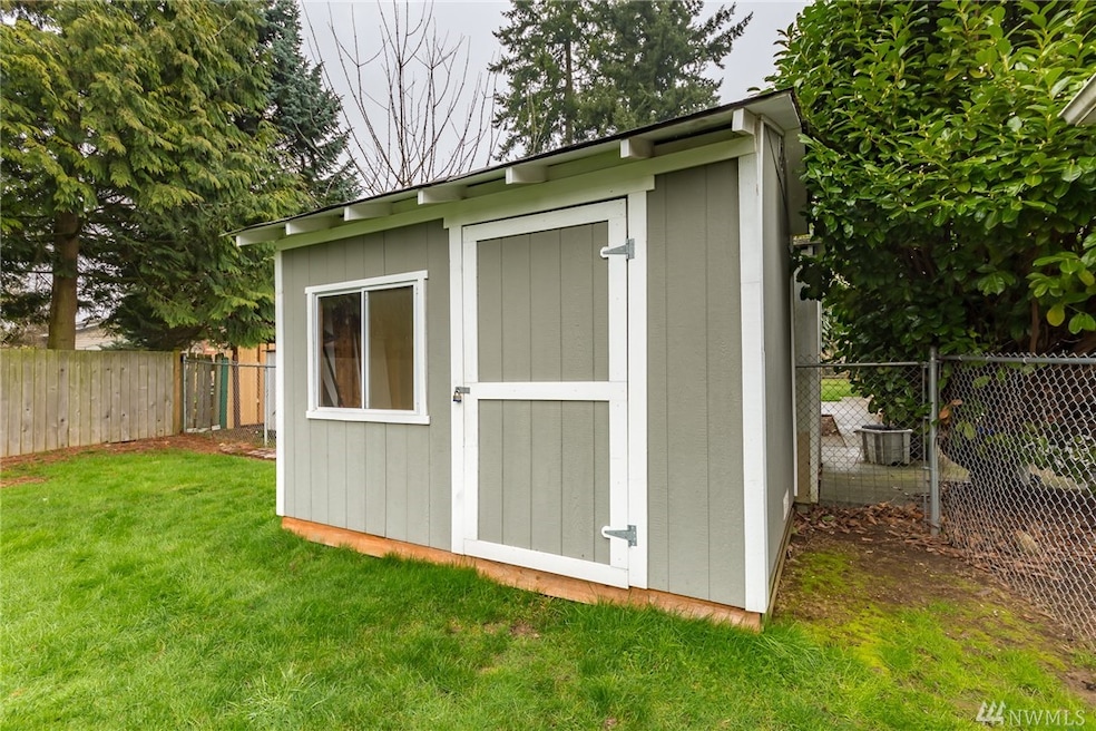 8706 4th Place SE, Everett, WA 98208 - photo 1