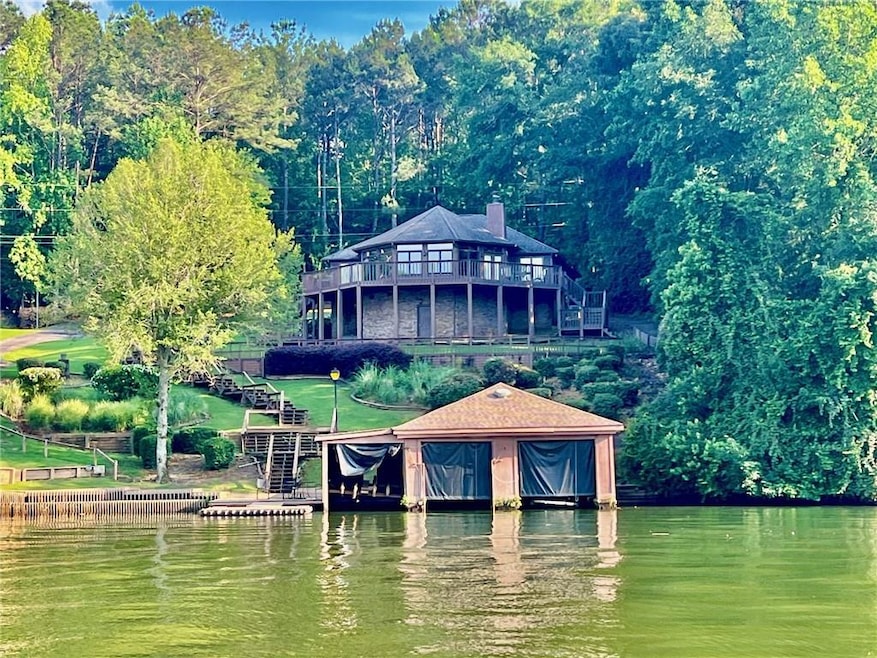 Pending $549,900 • Co-Listing Agent