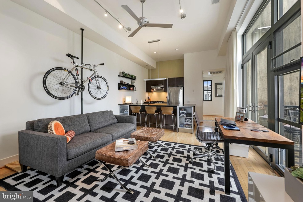 2426 Ontario Rd NW unit 402, Washington, DC 20009 - photo 1