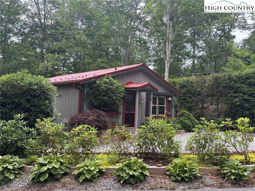 Under Contract $329,000