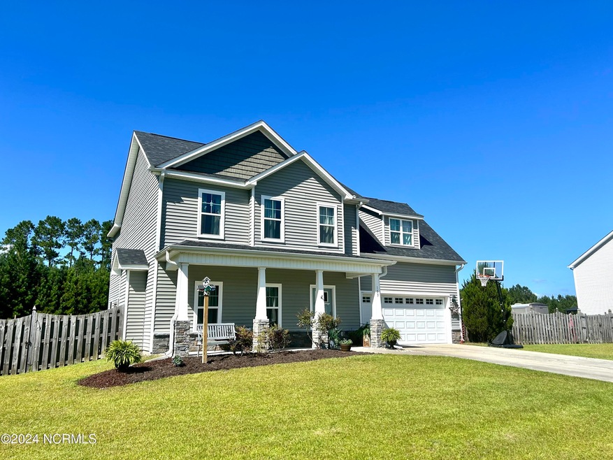 103 Gillcrest
