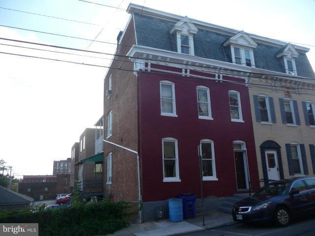 17 East Ave, Hagerstown, MD 21740 - photo 1
