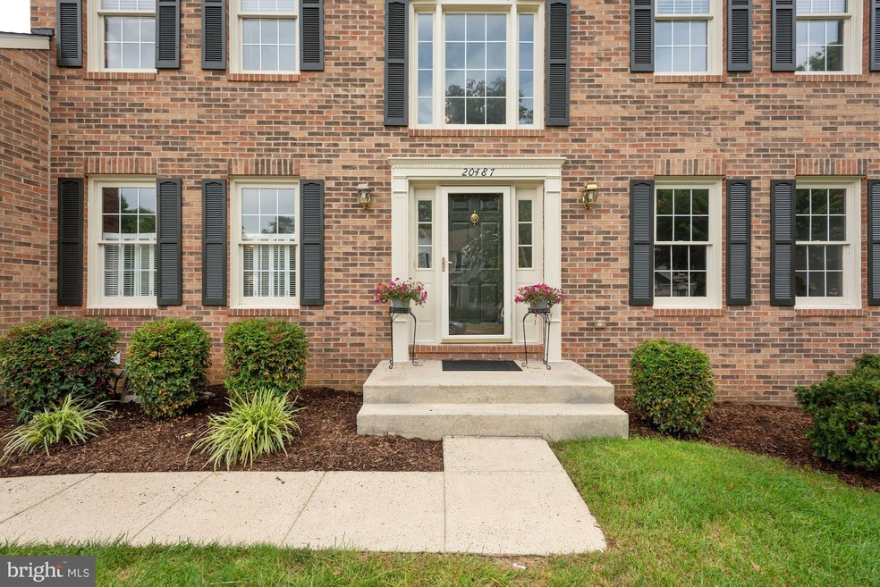 20487 Quarterpath Trace Cir, Sterling, VA 20165 - photo 1