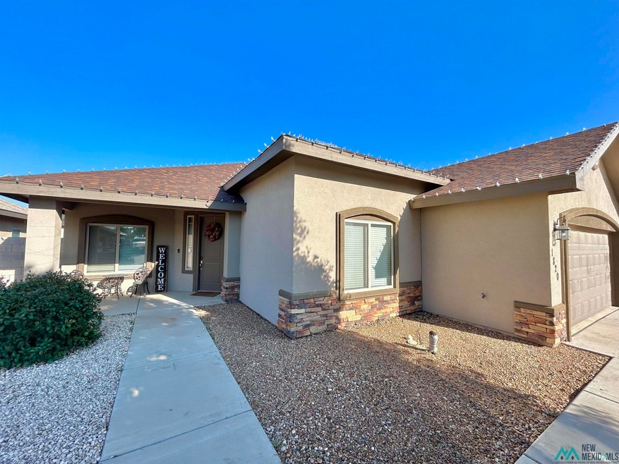 1820 N Orchid Dr, Hobbs, NM 88240 - photo 1