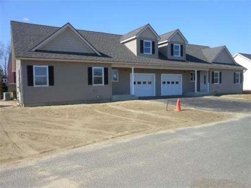 115 Elm St unit 19A, Hatfield, MA 01038 - photo 1