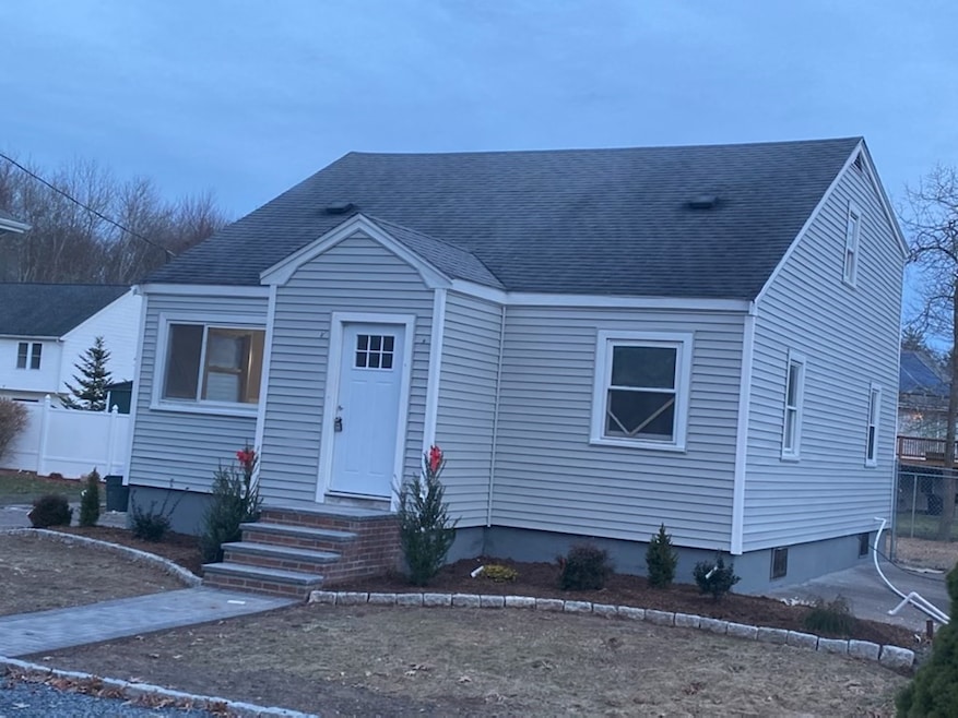 750 East St, Brockton, MA 02302 - photo 1