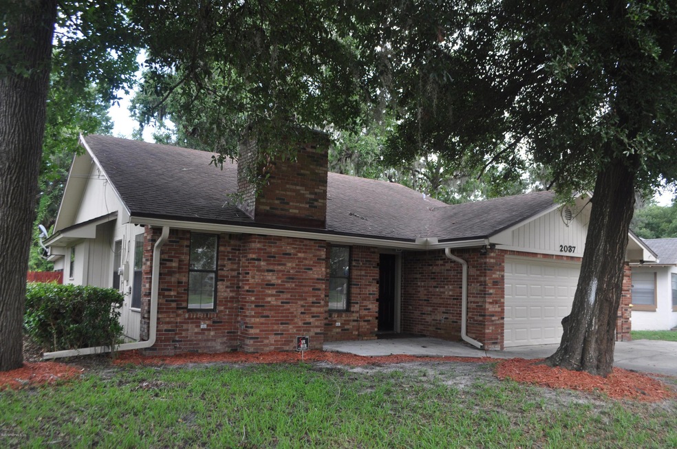 2037 Lake Shore Blvd, Jacksonville, FL 32210 - photo 1