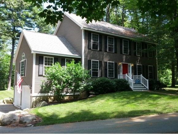 19 Bunker Hill Ave, Stratham, NH 03885 - photo 1