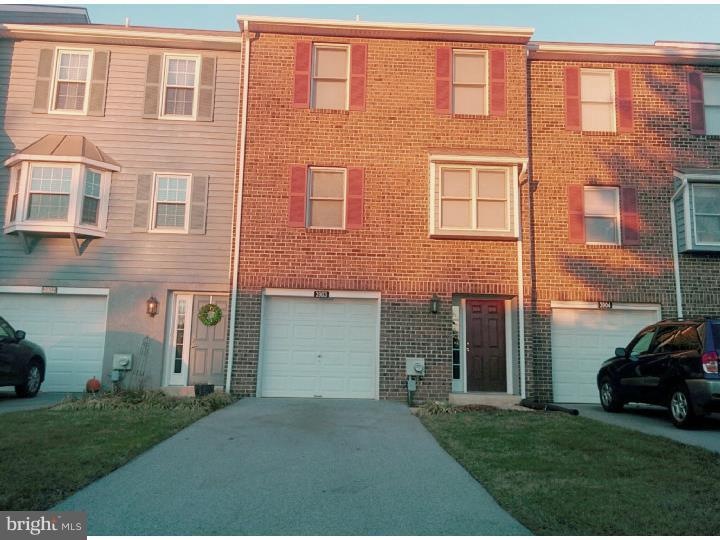 3903 Fox Pointe Ct unit 3903, Glen Mills, PA 19342 - photo 1