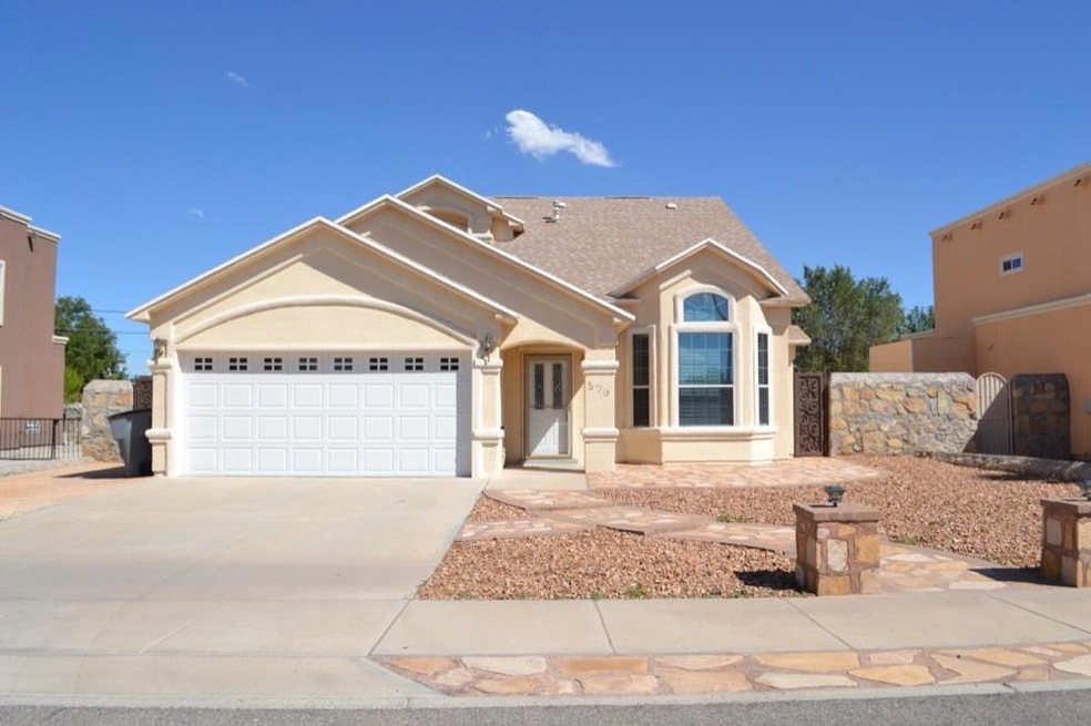 570 River Valley St, El Paso, TX 79915 - photo 1