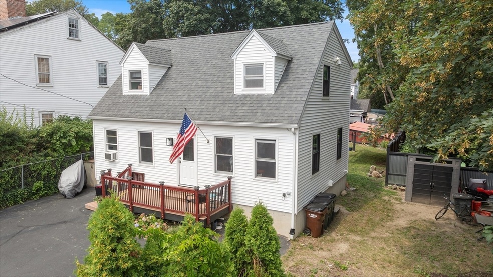 17 Linwood Place, Amesbury, MA 01913 - photo 1