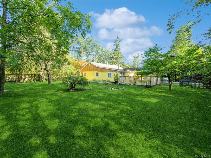 471 Fishkill Rd, Cold Spring, NY 10516 - photo 1