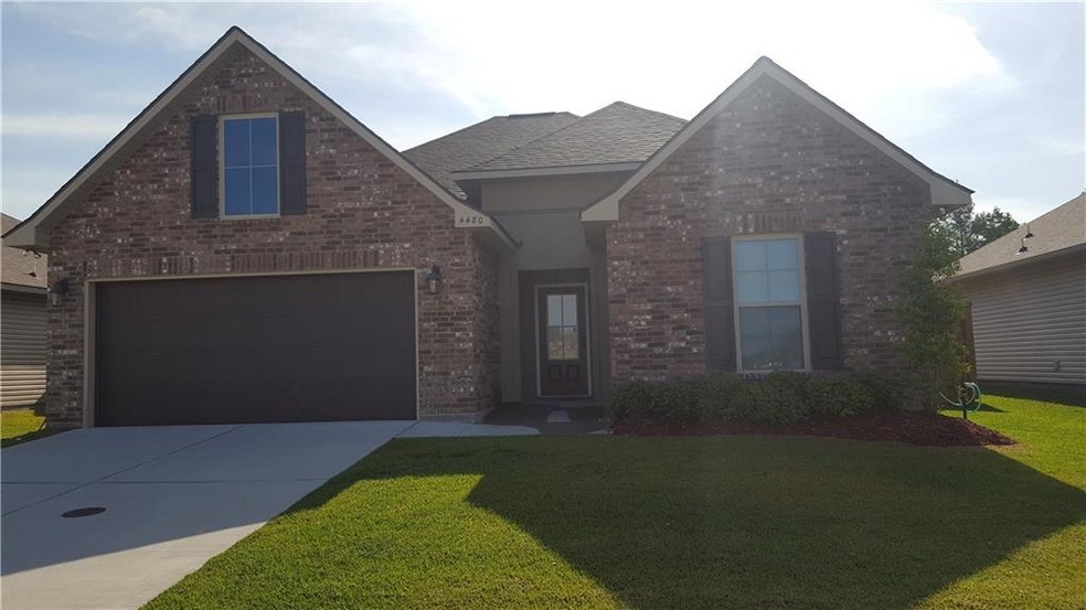 4480 Park Shore Dr, Marrero, LA 70072 - photo 1