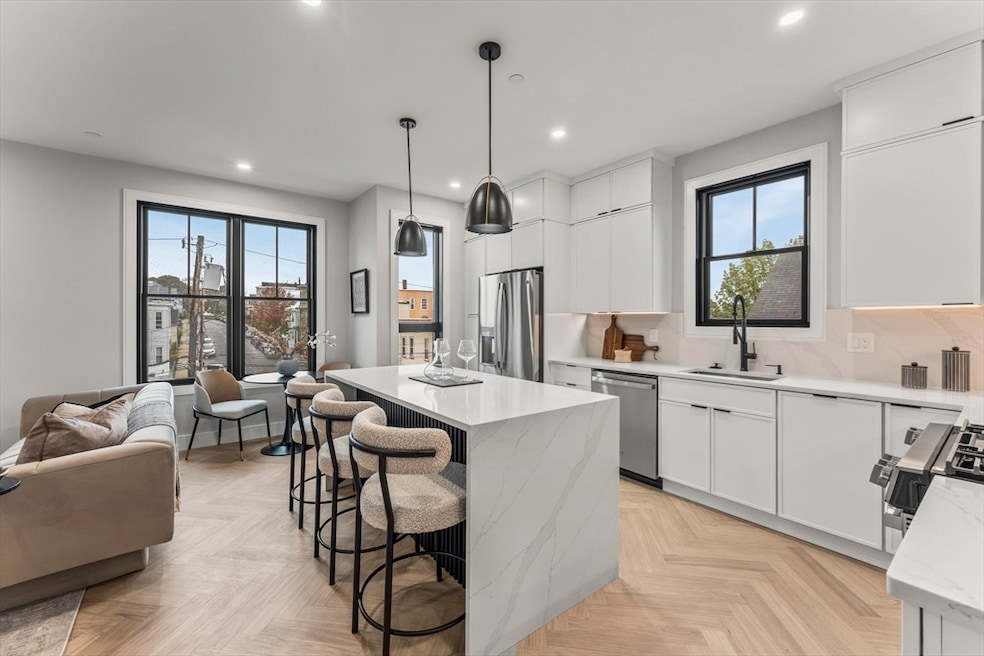 106 Moore St unit PH6, Boston, MA 02128 - photo 1