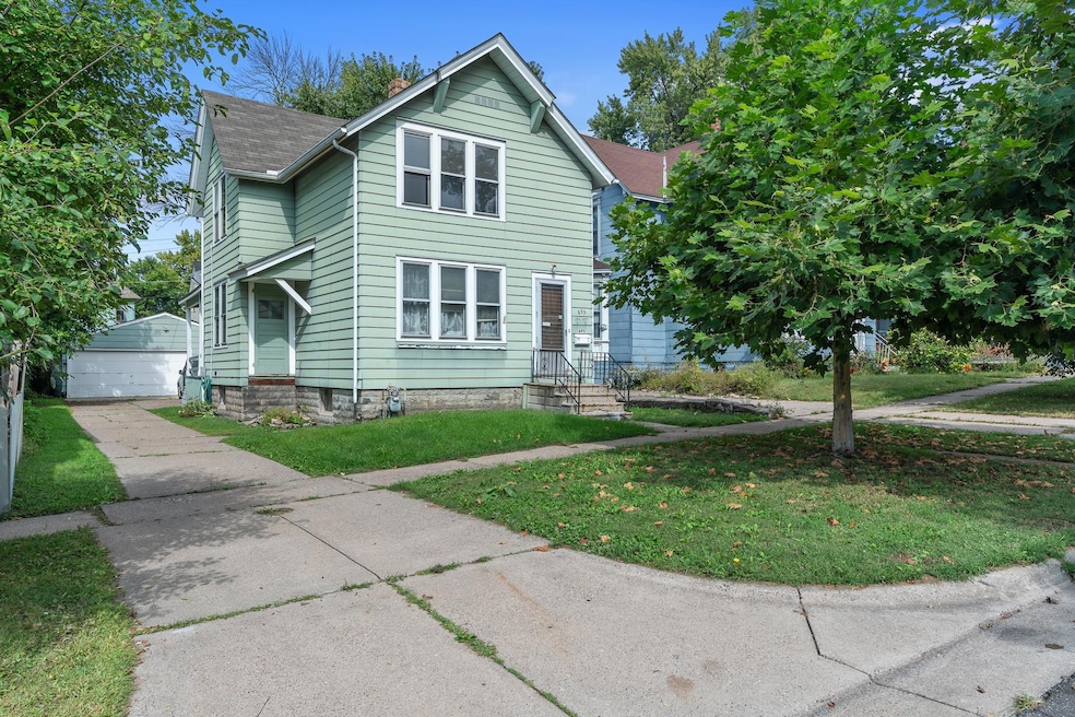 695 Euclid St, Saint Paul, MN 55106 - photo 1