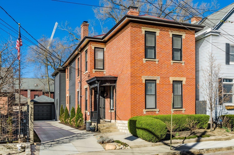 382 E Beck St, Columbus, OH 43206 - photo 1