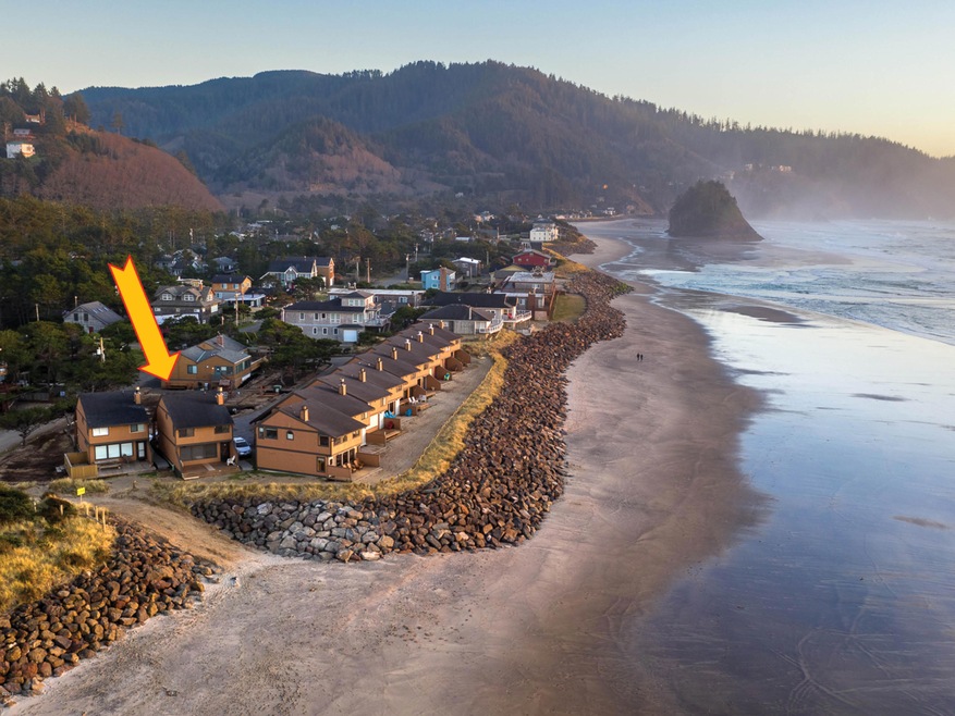 Panoramic views down the coast