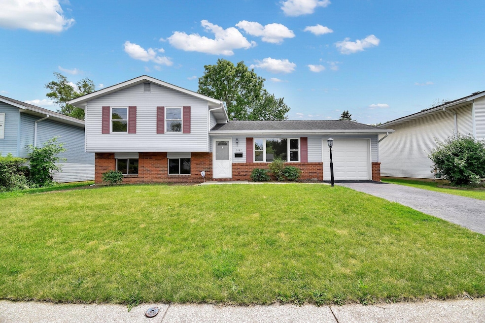 5087 Holbrook Dr, Columbus, OH 43232 - photo 1